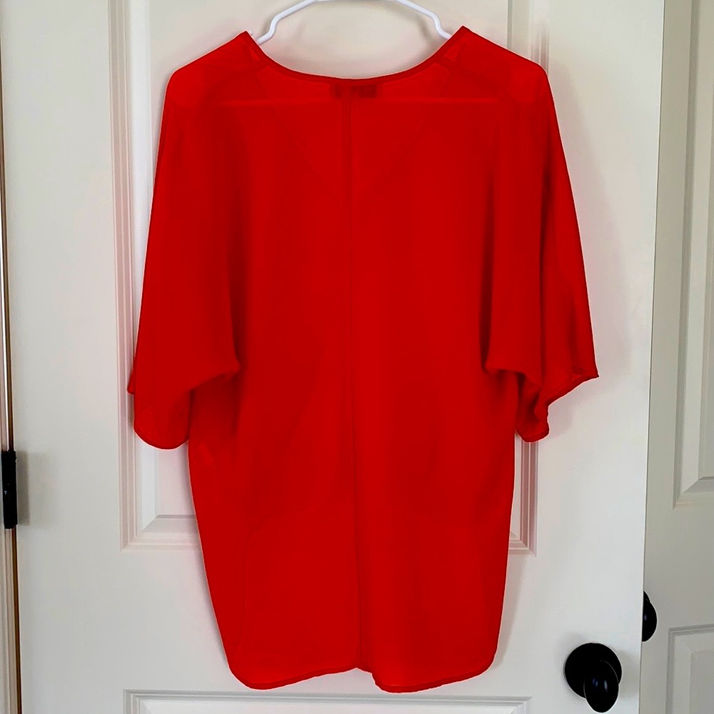 WAYF High-Low Top - Picture 4 of 4